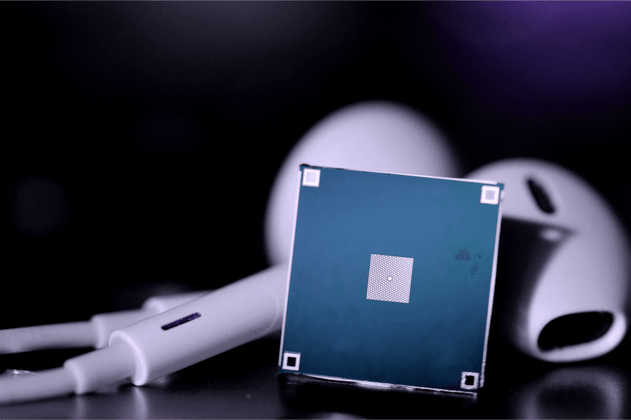 Silencing a quantum drum