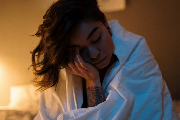 When the girdle of social timing relaxes: Effects of the COVID-19 lockdown on human sleep