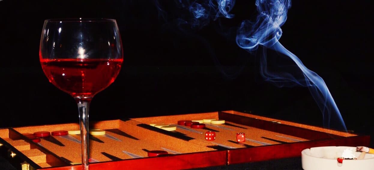 Ten cigarettes in a bottle of wine for cancer