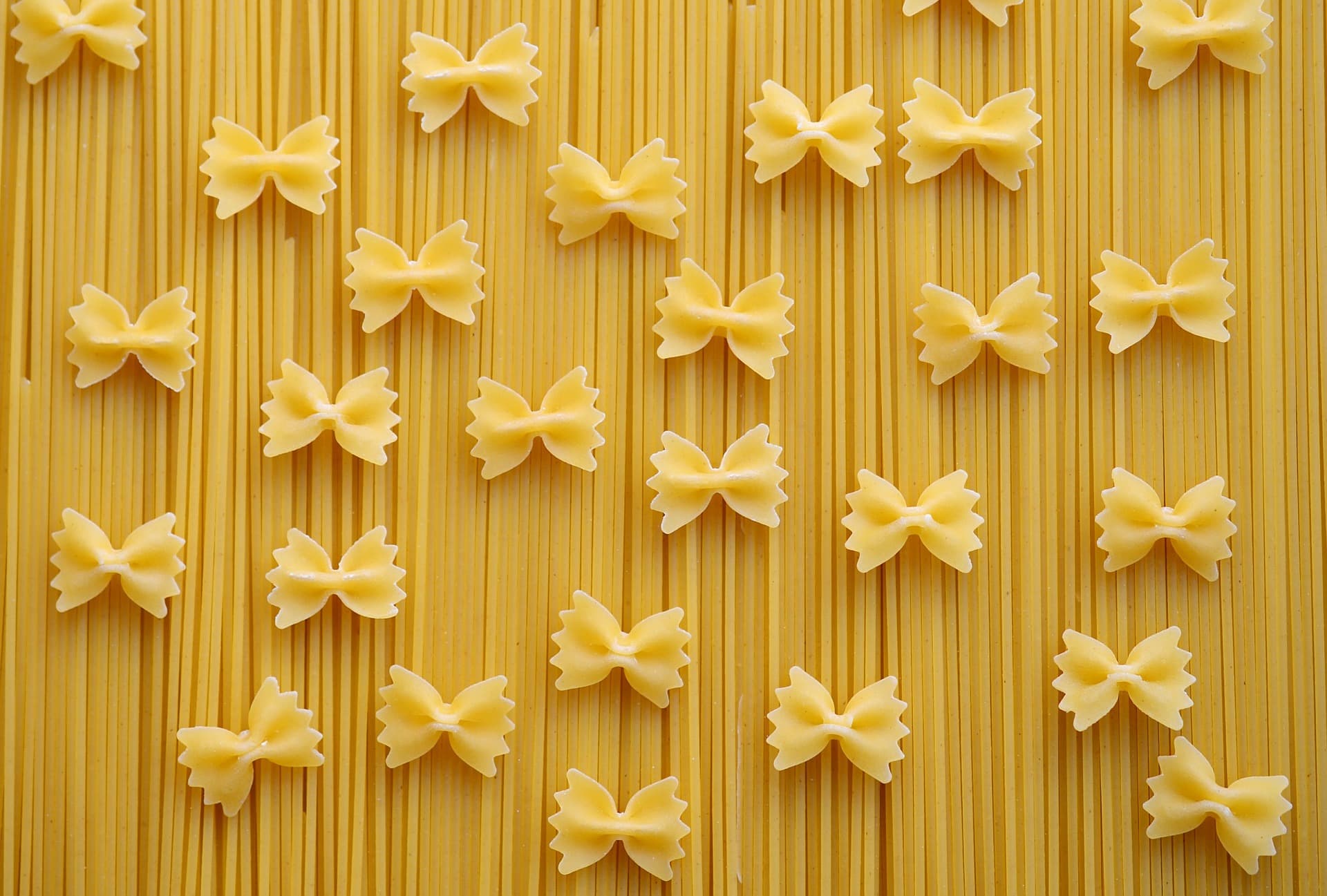 The 10,000-year evolution of pasta food revealed by its DNA